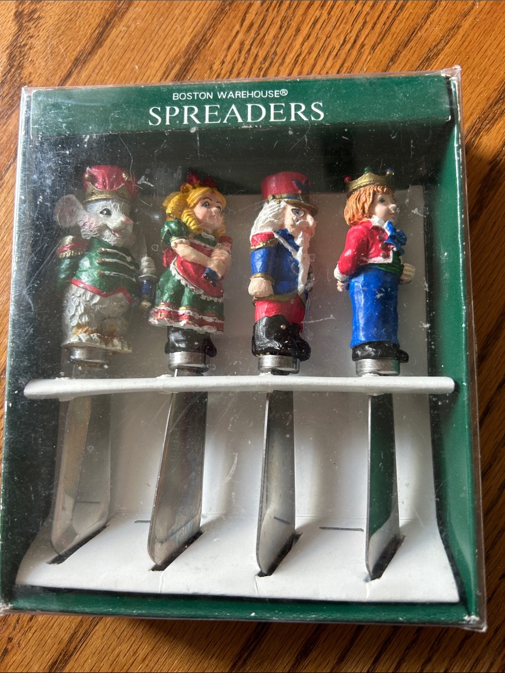 BOSTON WAREHOUSE SPREADERS NUTCRACKER SERIES